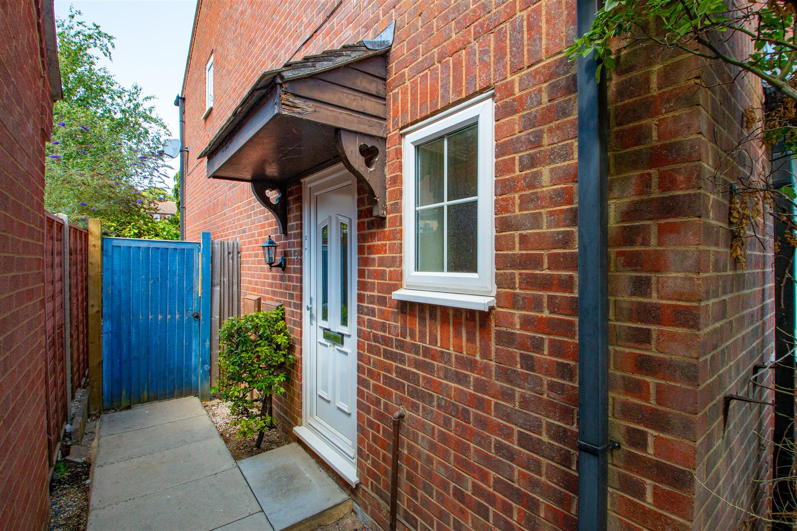 Vyne Crescent, Great Holm, Milton Keynes
